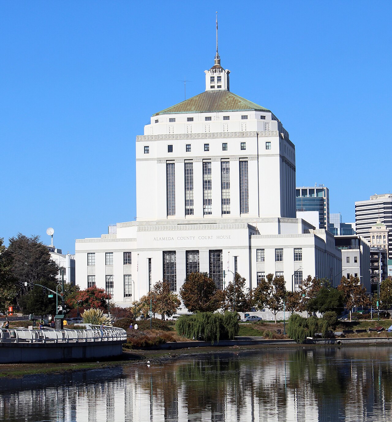 Rene C. Davidson Courthouse, Oakland — where the 2011 Dublin case trial took place.